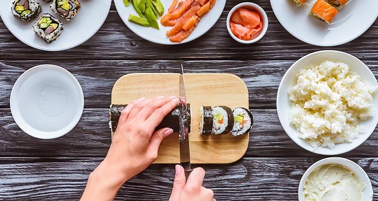 Sushi zubereiten